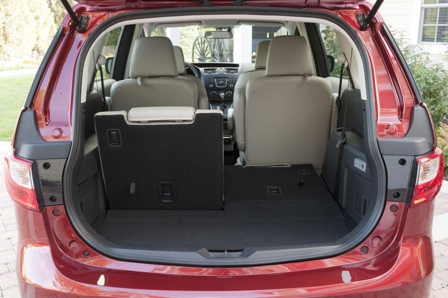  Mazda5 2012 года  (фото 42 из 94)